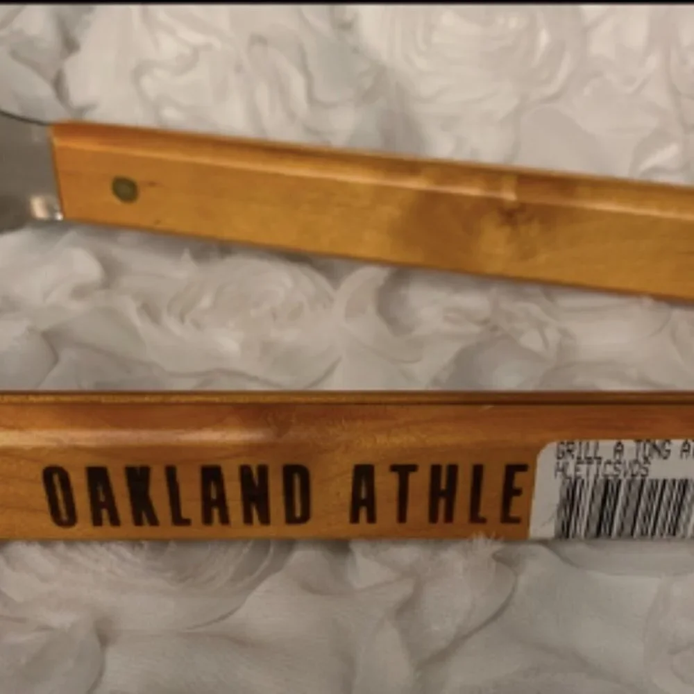MLB Licensed Oakland A’s Wood Handled 18” BBQ Tongs Major League Baseball Silver